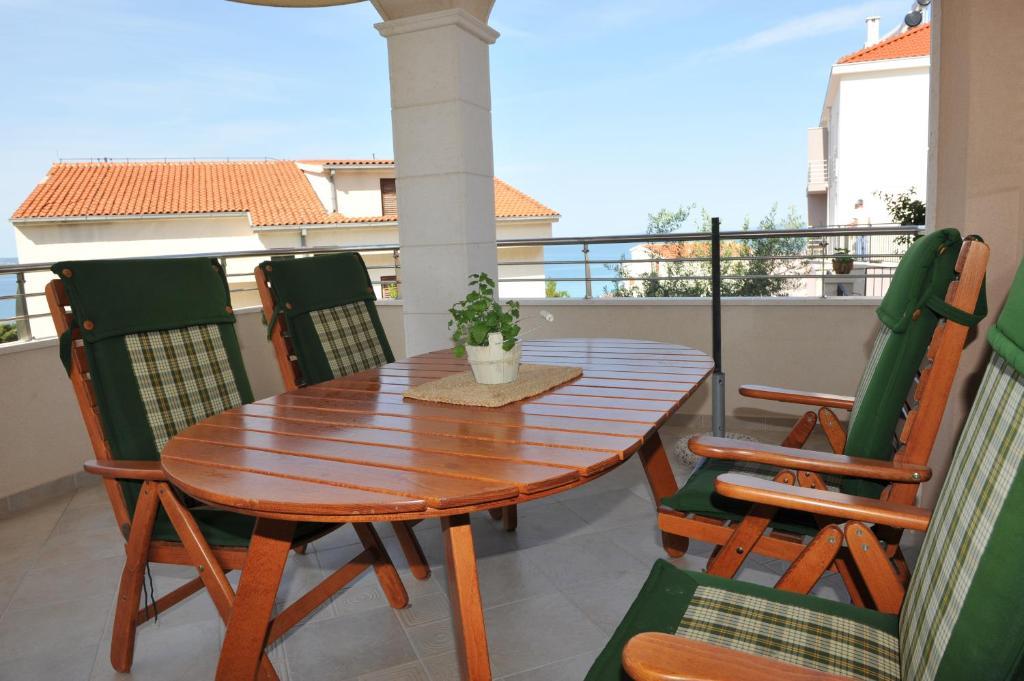 Apartments San Monte Podstrana Rom bilde